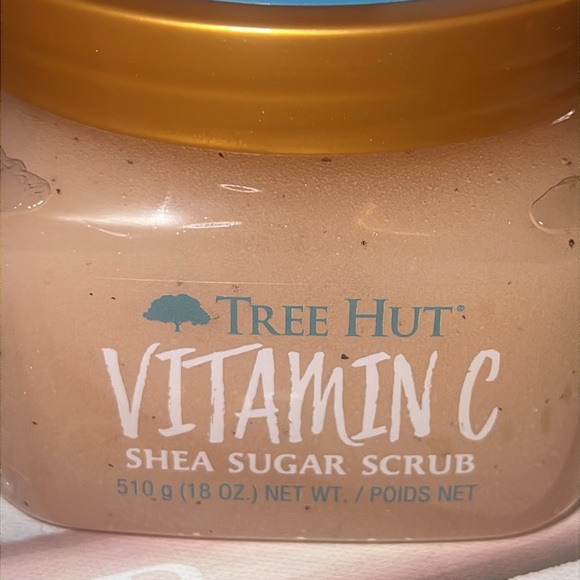 ๐๐๐!๐TREEHUT VITAMIN C SHEA SUGAR SCRUB NWT - Picture 5 of 9